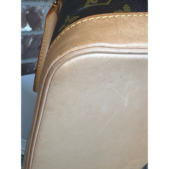 Louis Vuitton Alma Monogram PM 53234 - Picture 6 of 14